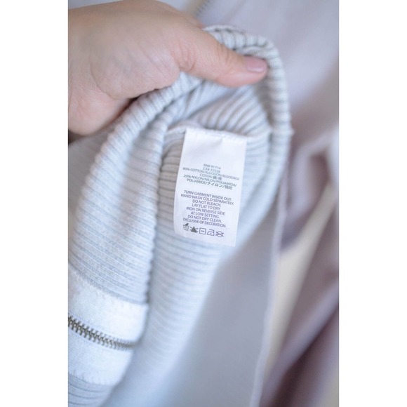 A/X Armani Exchange Women’s Ombre Zip Up Sweater SZ S - Picture 7 of 8